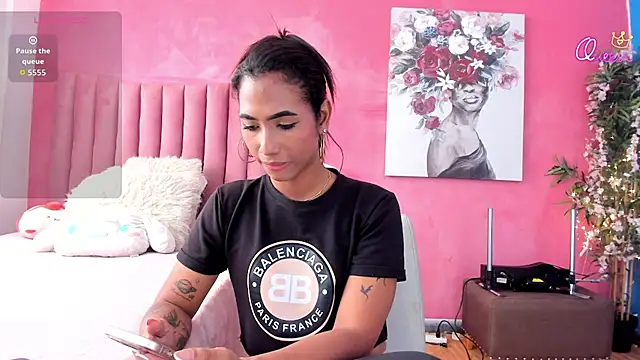 Snapshot of Alissemasiel chatting on February 17, 2026, 6:47 pm Alissemasiel online show from February 17, 2026, 6:47 pm