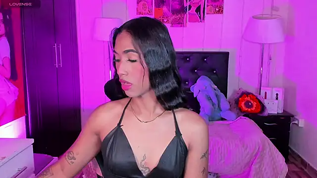 Snapshot of Alissemasiel chatting on March 12, 2026, 8:37 pm Alissemasiel online show from March 12, 2026, 8:37 pm