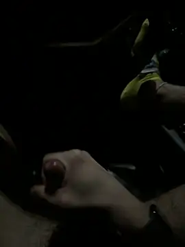 Izzzy21 online show from October 30, 2025, 12:34 am