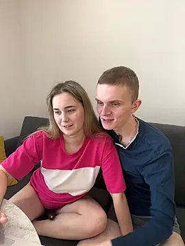 Snapshot of alisanikita chatting on March 3, 2025, 7:32 am alisanikita online show from March 3, 2025, 7:32 am