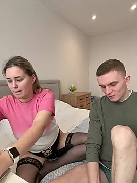 Snapshot of alisanikita chatting on March 12, 2025, 6:40 am alisanikita online show from March 12, 2025, 6:40 am