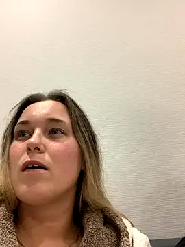 Snapshot of alisanikita chatting on September 15, 2025, 6:52 pm alisanikita online show from September 15, 2025, 6:52 pm