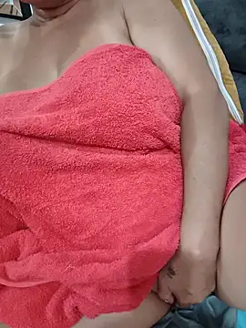 thefuckingowneroftits online show from April 25, 2026, 8:06 am
