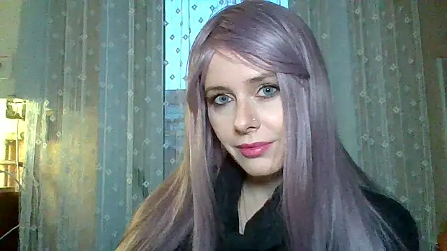 Snapshot of LuminousLady chatting on February 18, 2025, 4:58 am LuminousLady online show from February 18, 2025, 4:58 am