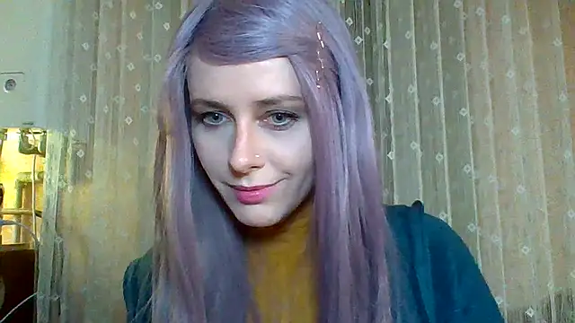 Snapshot of LuminousLady chatting on February 18, 2025, 7:30 pm LuminousLady online show from February 18, 2025, 7:30 pm