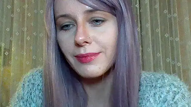 Snapshot of LuminousLady chatting on March 14, 2025, 9:32 pm LuminousLady online show from March 14, 2025, 9:32 pm