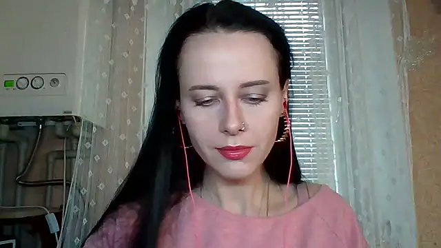 Snapshot of LuminousLady chatting on October 11, 2025, 7:07 am LuminousLady online show from October 11, 2025, 7:07 am