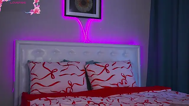 Snapshot of LeaCox_ chatting on November 21, 2025, 7:40 am LeaCox online show from November 21, 2025, 7:40 am