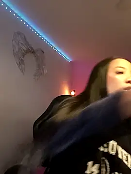 Snapshot of SallyWhitee chatting on February 22, 2026, 5:30 am SallyWhitee online show from February 22, 2026, 5:30 am