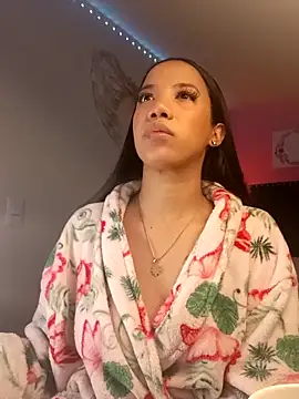 Snapshot of SallyWhitee chatting on March 22, 2026, 4:49 am SallyWhitee online show from March 22, 2026, 4:49 am