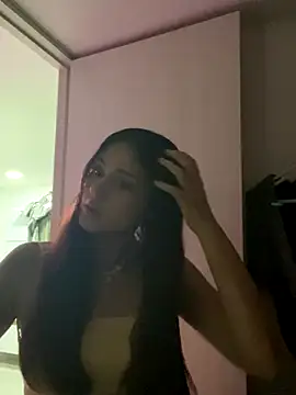 AngelRuby online show from November 22, 2025, 1:37 am