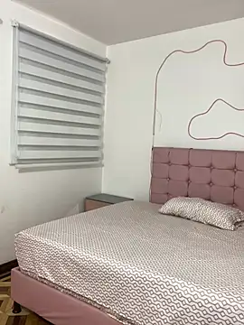 Snapshot of Valu_euphoria chatting on February 6, 2025, 8:56 pm Valu euphoria online show from February 6, 2025, 8:56 pm