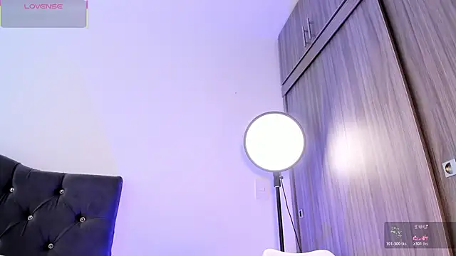 Snapshot of GABBY_CULLEN chatting on November 22, 2025, 6:07 pm GABBY CULLEN online show from November 22, 2025, 6:07 pm