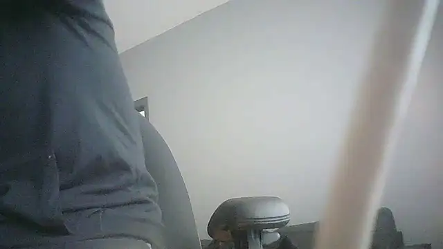 Jaymie2p25 online show from October 7, 2025, 2:47 pm