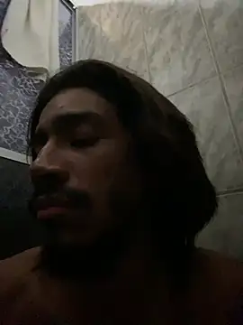 Snapshot of Mineirinho043 chatting on May 25, 2026, 2:39 am Mineirinho043 online show from May 25, 2026, 2:39 am