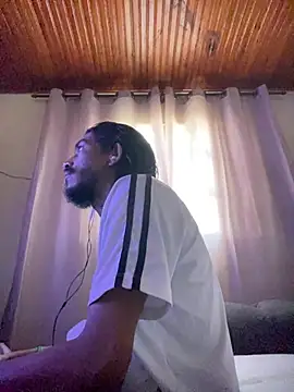 Mineirinho043 online show from June 30, 2026, 2:07 pm