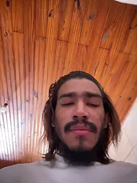 Mineirinho043 online show from July 6, 2026, 3:03 pm