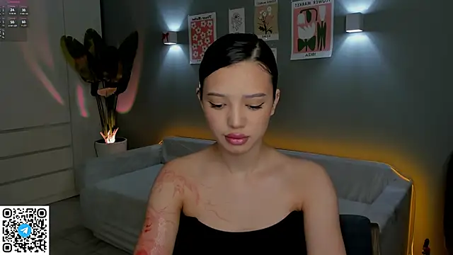 RikoAsada online show from September 10, 2025, 6:57 am