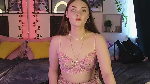 Snapshot of Kira_Jin chatting on March 21, 2025, 9:45 am Kira Jin online show from March 21, 2025, 9:45 am