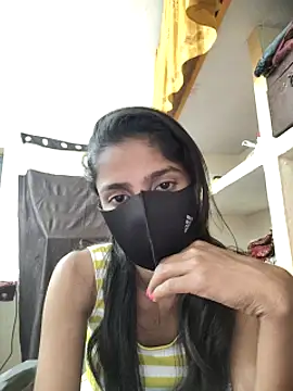 Snapshot of fuungirl38 chatting on February 17, 2025, 8:26 pm fuungirl38 online show from February 17, 2025, 8:26 pm