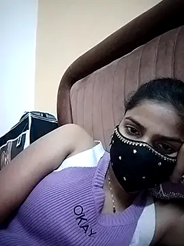 fuungirl38 online show from May 11, 2026, 3:51 pm
