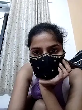 fuungirl38 online show from May 11, 2026, 4:04 pm