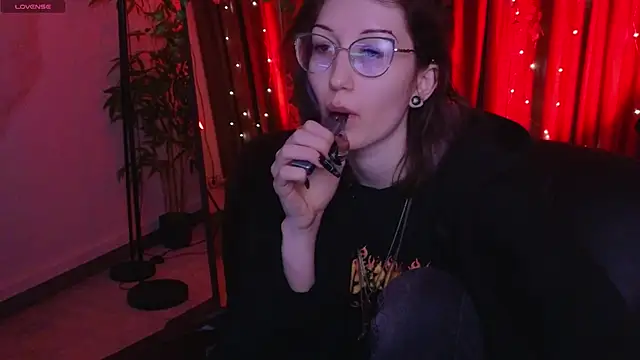 lissaros online show from February 10, 2026, 9:24 am