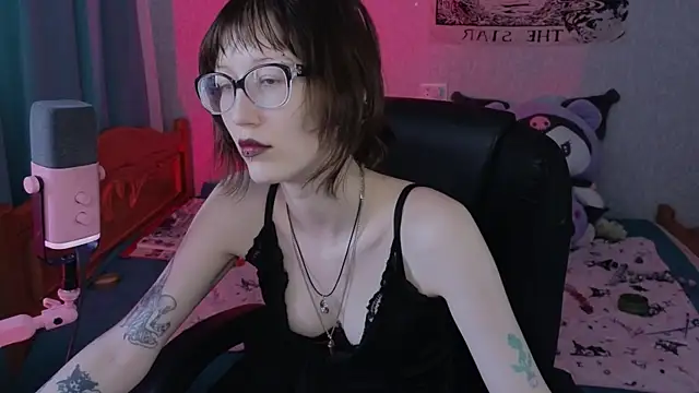 Snapshot of lissaros chatting on May 19, 2026, 5:03 am lissaros online show from May 19, 2026, 5:03 am