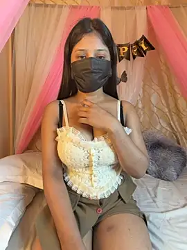 Snapshot of hotgirlpriya789 chatting on November 21, 2025, 4:49 pm hotgirlpriya789 online show from November 21, 2025, 4:49 pm