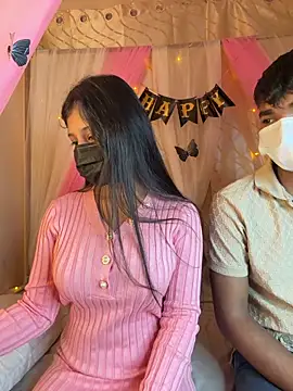 Snapshot of hotgirlpriya789 chatting on December 16, 2025, 3:28 pm hotgirlpriya789 online show from December 16, 2025, 3:28 pm