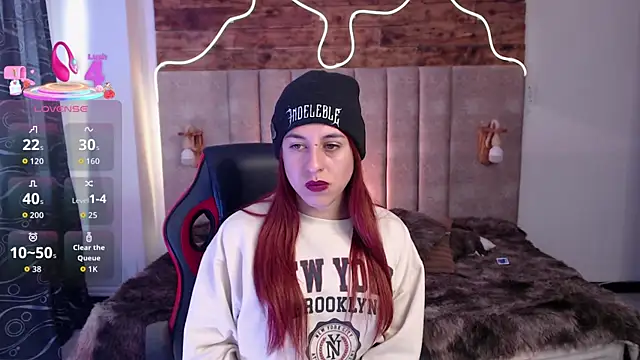 Alektra bryce online show from January 7, 2026, 7:38 pm