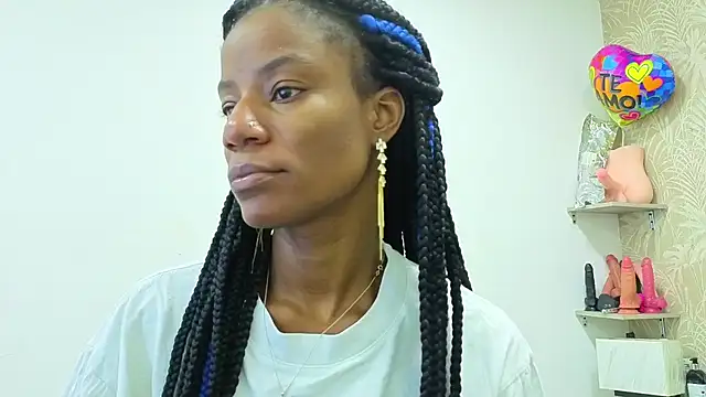 Snapshot of dafnnelewis chatting on July 27, 2026, 11:06 am dafnnelewis online show from July 27, 2026, 11:06 am