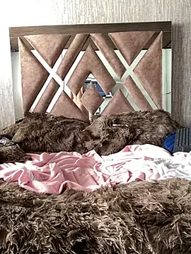 Maggie Geller online show from February 15, 2025, 8:01 pm