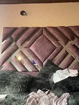 Maggie Geller online show from March 2, 2025, 9:01 pm