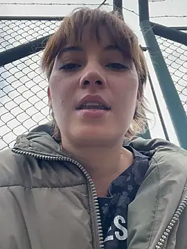 Maggie Geller online show from December 5, 2025, 6:04 pm