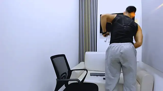 ANDRES STUD online show from February 7, 2026, 5:11 am