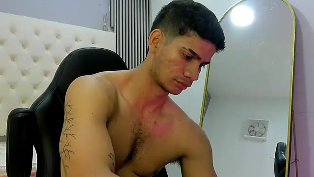 ANDRES STUD online show from March 29, 2026, 6:57 am
