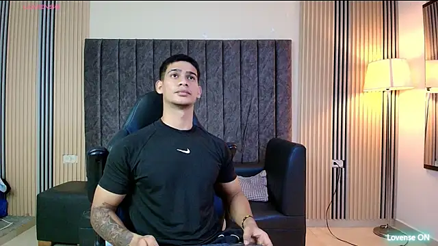 ANDRES STUD online show from July 31, 2026, 3:28 am