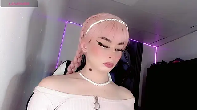 Snapshot of Irina_milkmaid chatting on March 10, 2025, 10:45 pm Irina milkmaid online show from March 10, 2025, 10:45 pm