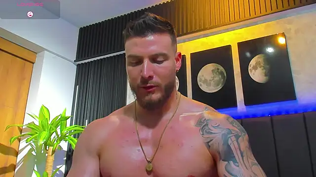 Snapshot of David_blake_ chatting on February 6, 2025, 9:43 am David blake online show from February 6, 2025, 9:43 am