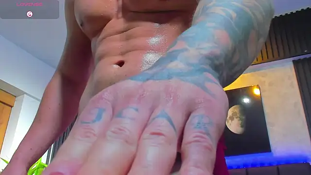 Snapshot of David_blake_ chatting on February 13, 2025, 4:43 am David blake online show from February 13, 2025, 4:43 am