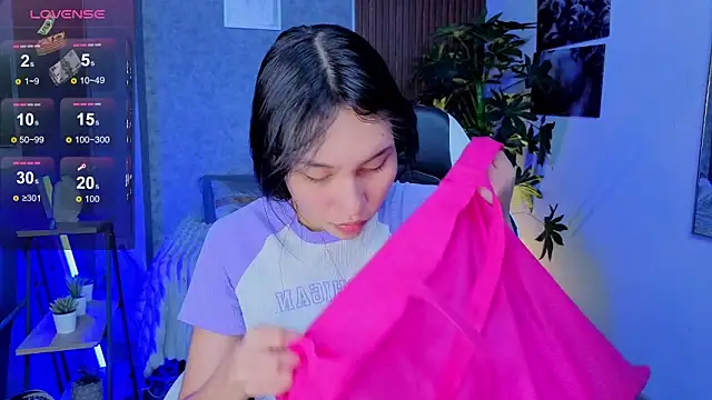 Snapshot of Miaa_Lee7 chatting on June 15, 2026, 8:44 pm Miaa Lee7 online show from June 15, 2026, 8:44 pm