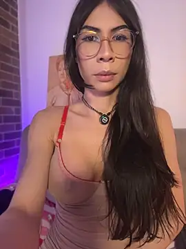 Snapshot of Amby_ambar chatting on May 22, 2026, 1:35 am Amby ambar online show from May 22, 2026, 1:35 am