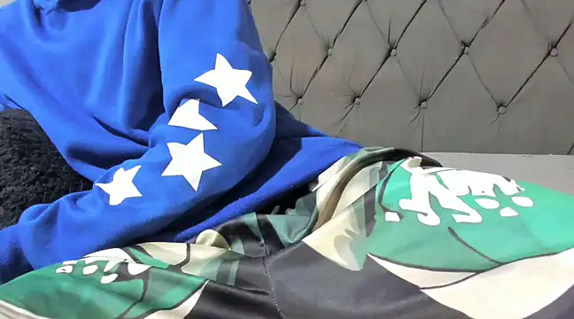 Snapshot of guyeifmaxiro chatting on February 20, 2025, 10:48 pm guyeifmaxiro online show from February 20, 2025, 10:48 pm