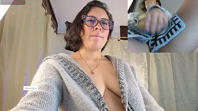 sophia dumont online show from November 21, 2025, 11:03 pm