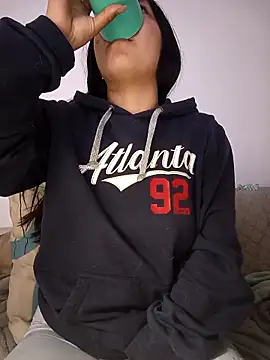 Snapshot of CuteHarper chatting on October 18, 2025, 2:25 am CuteHarper online show from October 18, 2025, 2:25 am