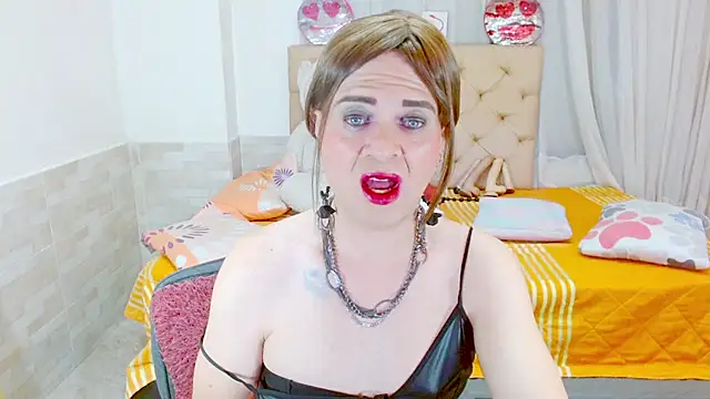 Dolldirtyxxx online show from May 3, 2026, 5:19 pm