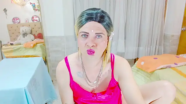 Dolldirtyxxx online show from May 12, 2026, 4:53 am