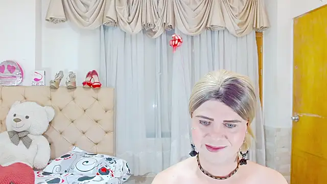 Dolldirtyxxx online show from May 23, 2026, 5:12 am