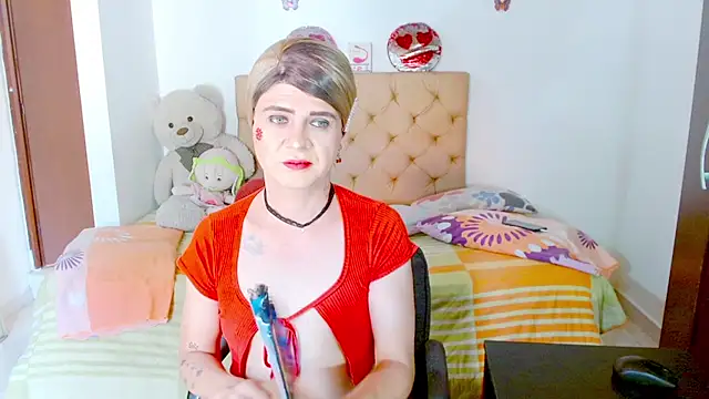 Dolldirtyxxx online show from July 31, 2026, 8:41 pm